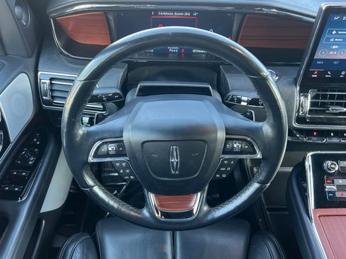 Certified 2023 Lincoln Navigator Reserve image 14