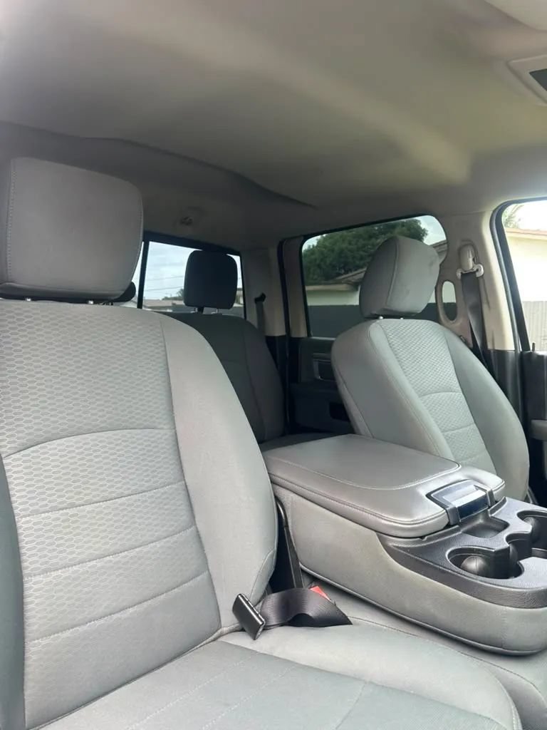 Used 2017 RAM 2500 SLT AWD/4WD image 17
