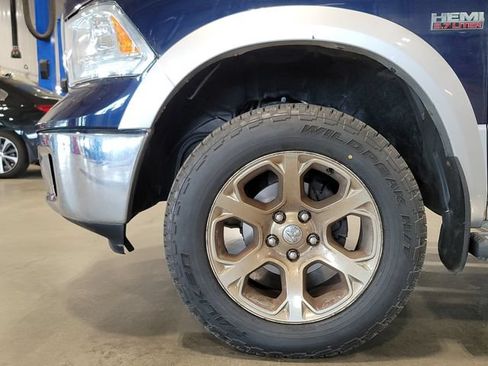 Used 2014 RAM 1500 Laramie w/ Convenience Group AWD/4WD image 14
