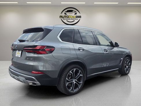 Used 2024 BMW X5 sDrive40i image 7