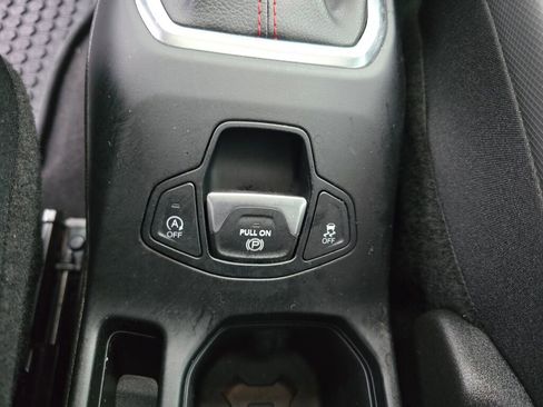 Used 2023 Jeep Renegade Trailhawk w/ Sun/Sound Group image 29