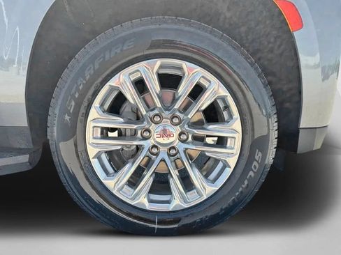 Used 2021 GMC Yukon SLT w/ SLT Premium Package AWD/4WD image 33