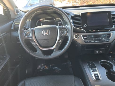 Used 2023 Honda Ridgeline RTL image 13