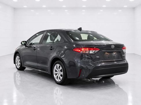 Used 2025 Toyota Corolla LE FWD image 3