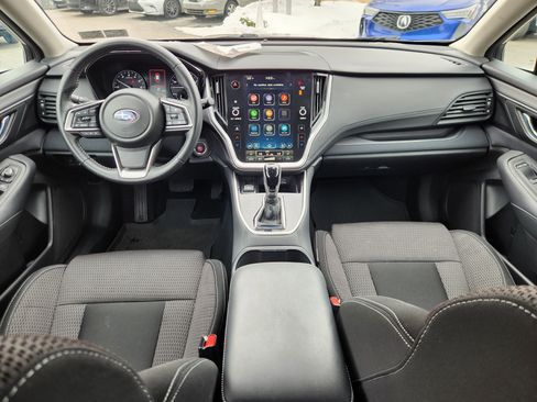 Used 2023 Subaru Outback Premium image 8