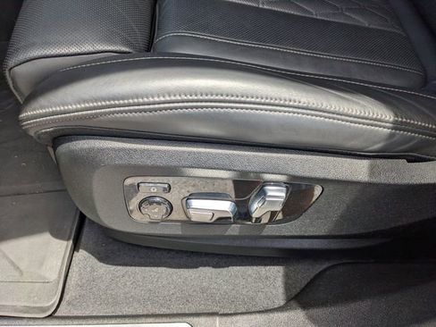 Used 2022 BMW X6 M50i w/ Executive Package AWD/4WD image 23