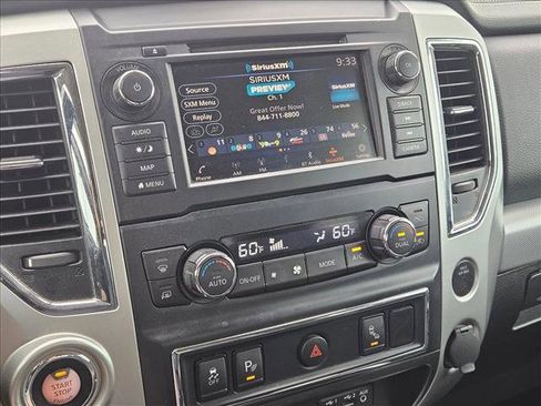 Used 2019 Nissan Titan PRO-4X AWD/4WD image 13