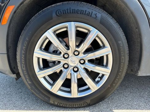 Used 2021 Cadillac XT4 Premium Luxury w/ Sun And Sound Package AWD/4WD image 42