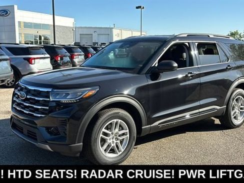 New 2026 Ford Explorer Active AWD/4WD image 3