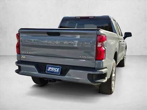 Used 2024 Chevrolet Silverado 1500 Custom image 5