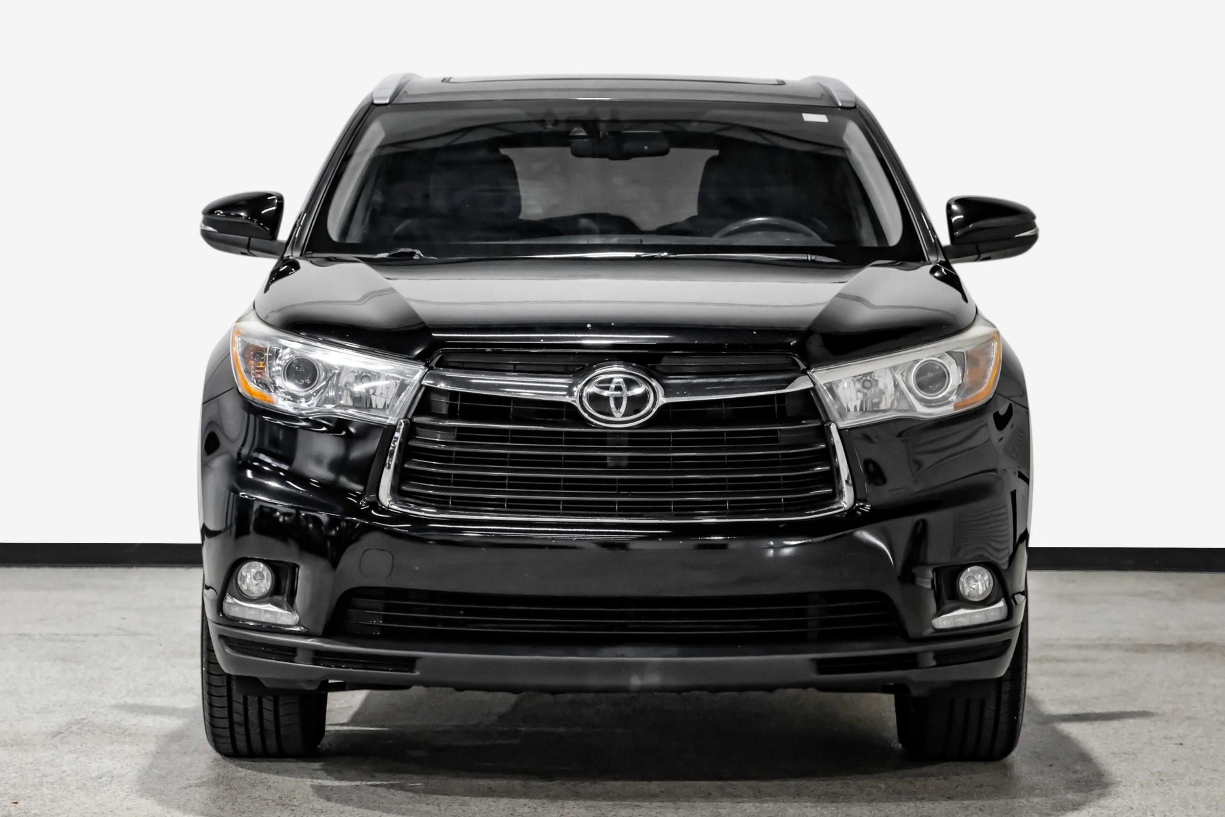 Used 2016 Toyota Highlander Limited Platinum AWD/4WD image 3