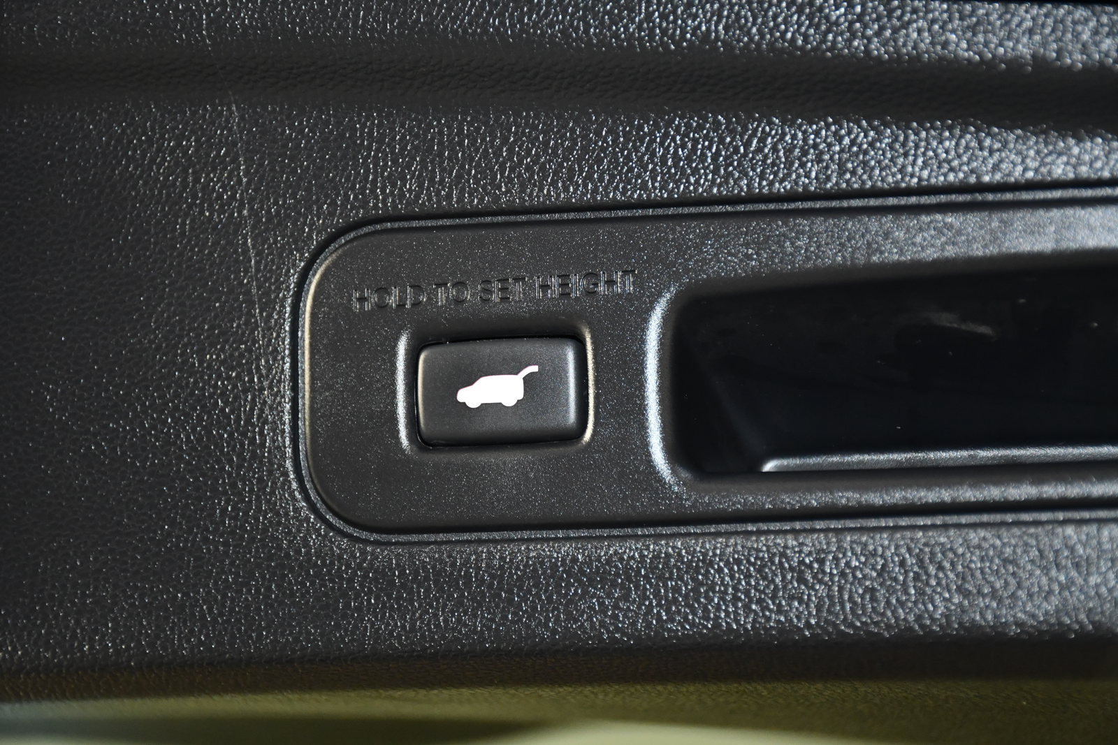 Used 2025 Acura MDX SH-AWD image 50