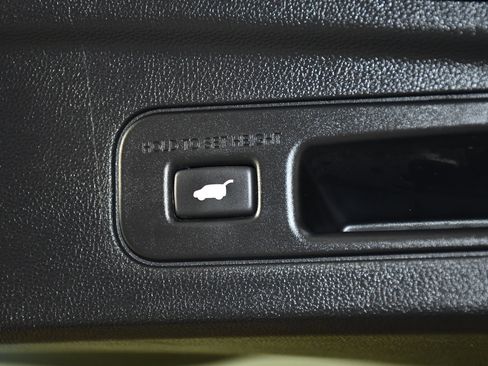 Certified 2025 Acura MDX SH-AWD image 50