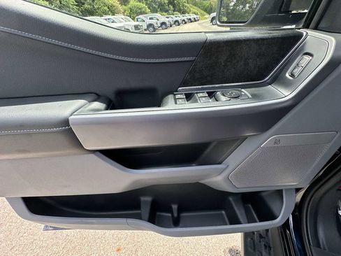 New 2025 Ford F150 Lightning Flash image 18