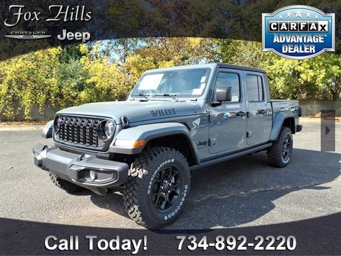 New 2025 Jeep Gladiator Willys image 3