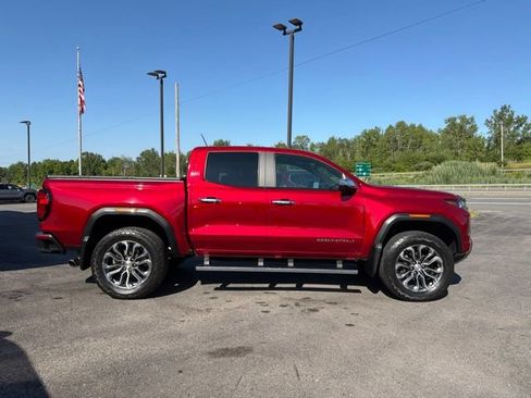 Used 2023 GMC Canyon Denali AWD/4WD image 6