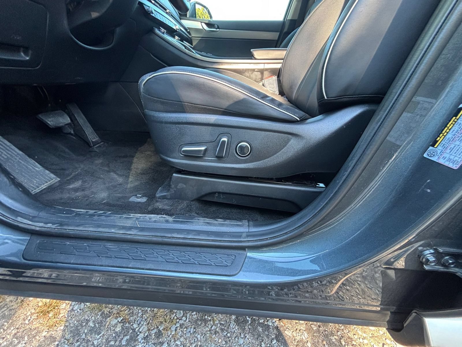 Used 2025 Hyundai Palisade SEL FWD image 22