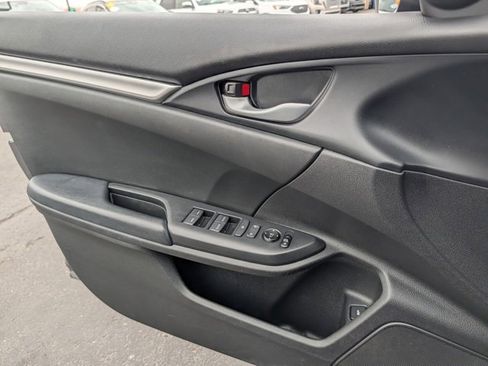 Used 2020 Honda Civic Sport image 18