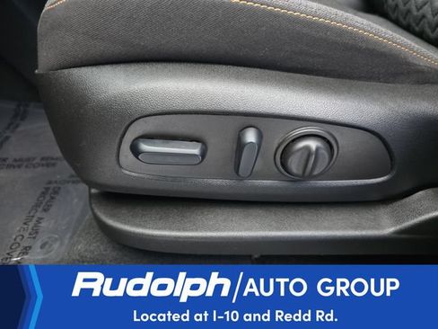Used 2022 Chevrolet Equinox LT FWD image 10