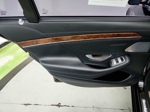 Used 2015 Mercedes-Benz S 550 Sedan w/ Premium 1 Package image 24