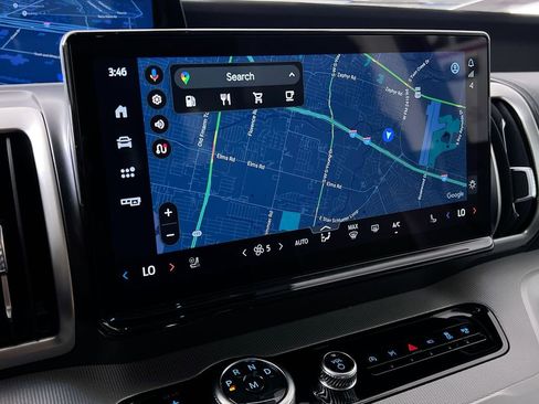 New 2025 Ford Expedition Active image 18