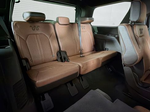 Used 2022 Ford Expedition King Ranch image 30