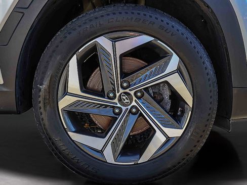 Used 2022 Hyundai Tucson Limited AWD/4WD image 26