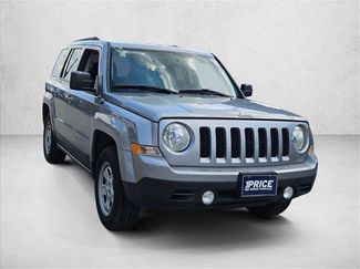Used 2015 Jeep Patriot Sport w/ Power Value Group FWD video 3