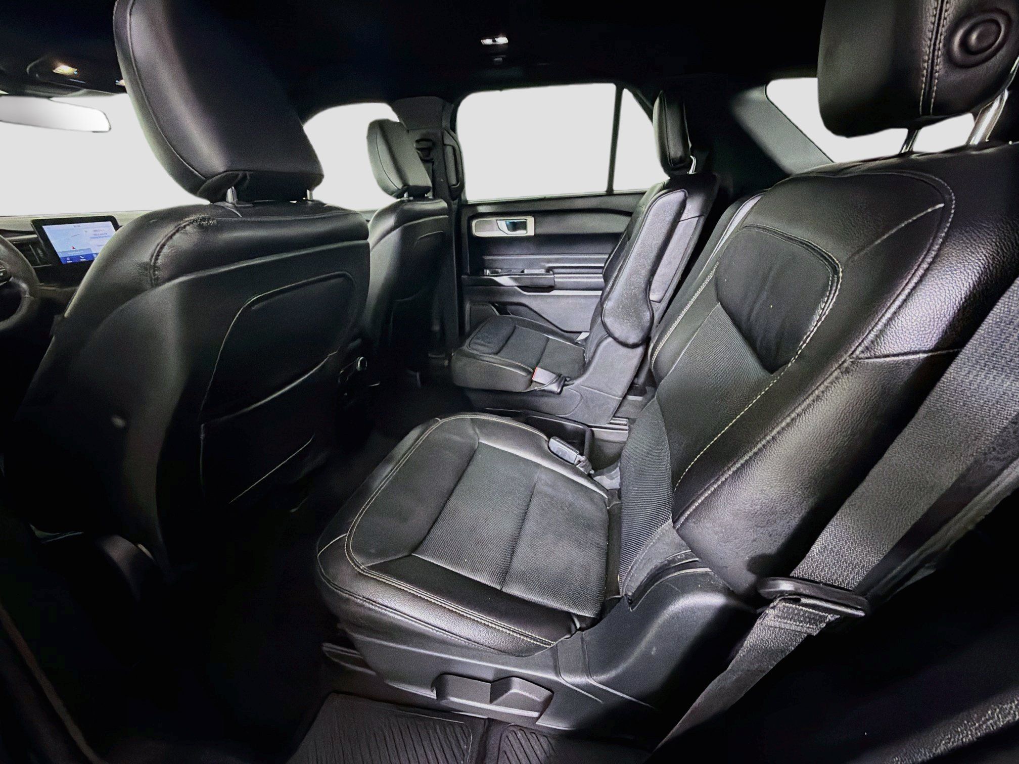 Used 2020 Ford Explorer Limited RWD image 27
