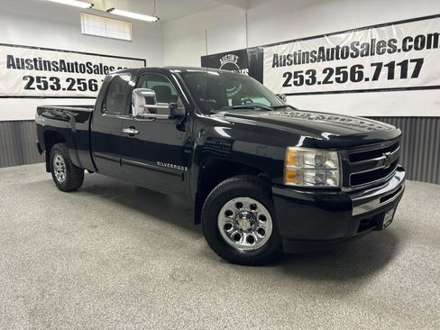 Used 2009 Chevrolet Silverado 1500 W/T AWD/4WD image 1