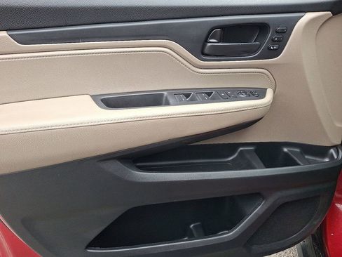 Used 2022 Honda Odyssey EX-L image 13