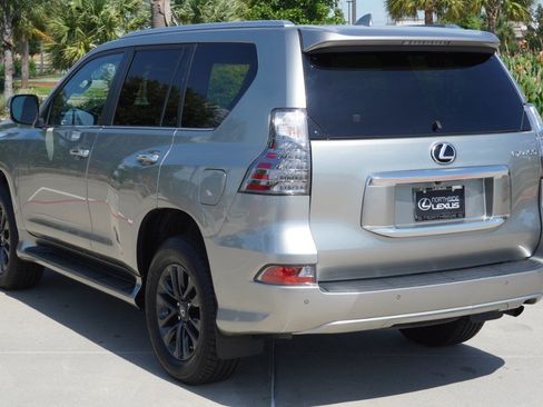 Used 2021 Lexus GX 460 Premium w/ Premium Package AWD/4WD image 8