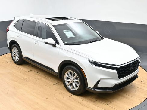 Used 2025 Honda CR-V EX image 42