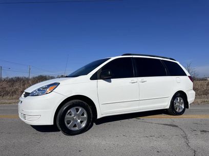 Used 2004 Toyota Sienna CE
