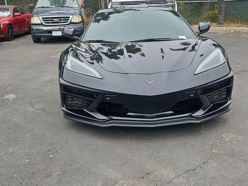 Used 2023 Chevrolet Corvette Stingray Preferred Cpe w/ Z51 Performance Package RWD image 2