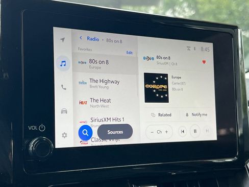 Certified 2023 Toyota Corolla Cross XLE image 23