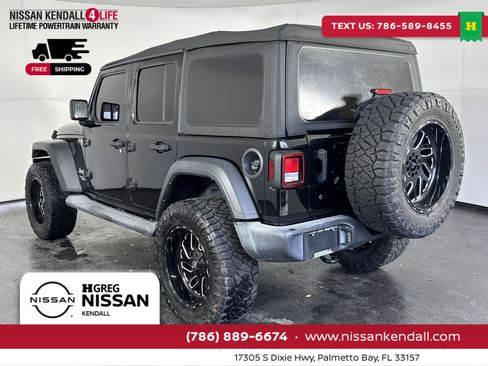 Used 2018 Jeep Wrangler Unlimited Sport S image 8