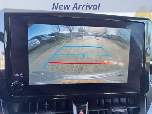 Used 2024 Toyota Corolla LE image 12