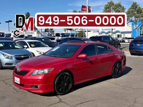 Used 2008 Toyota Camry SE FWD image 1