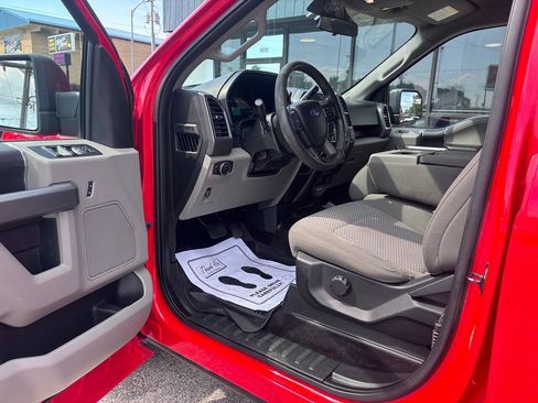 Used 2018 Ford F150 XLT AWD/4WD image 18