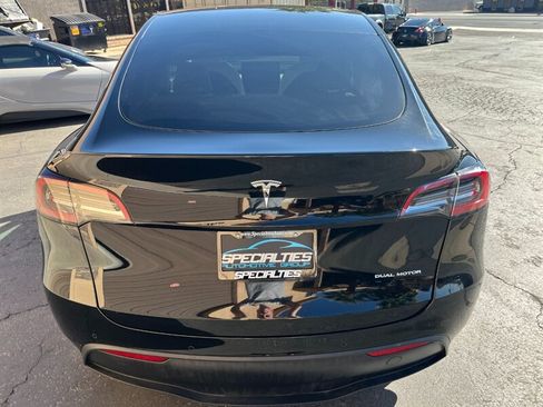 Used 2022 Tesla Model Y Long Range AWD/4WD image 20
