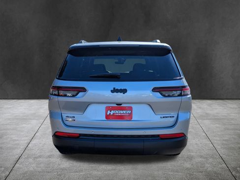 New 2025 Jeep Grand Cherokee L Limited w/ Black Appearance Package image 5