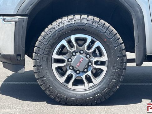 Certified 2024 GMC Sierra 2500 SLE AWD/4WD image 30