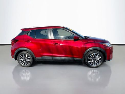 Used 2021 Nissan Kicks SV w/ Interior Electronics Package image 8