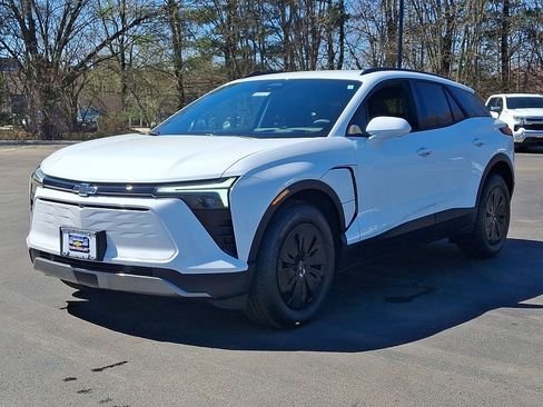 New 2026 Chevrolet Blazer EV LT w/ Midnight/Sport Edition FWD image 10
