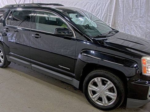 Used 2017 GMC Terrain SLE w/ Technology Package AWD/4WD image 1