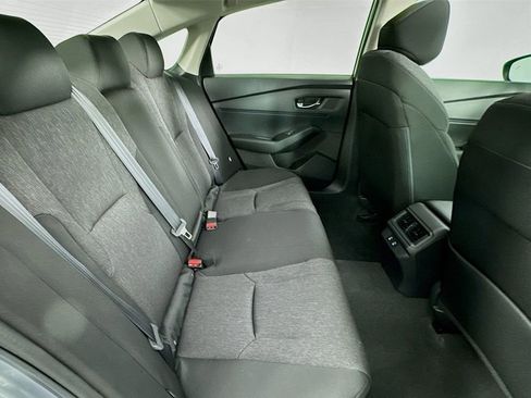 Certified 2025 Honda Accord SE image 36