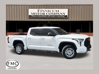 Used 2023 Toyota Tundra SR5 w/ SR5 Premium Package AWD/4WD video 1