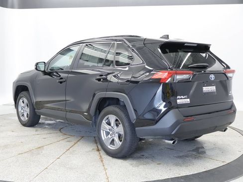 Used 2023 Toyota RAV4 XLE w/ Convenience Package AWD/4WD image 3