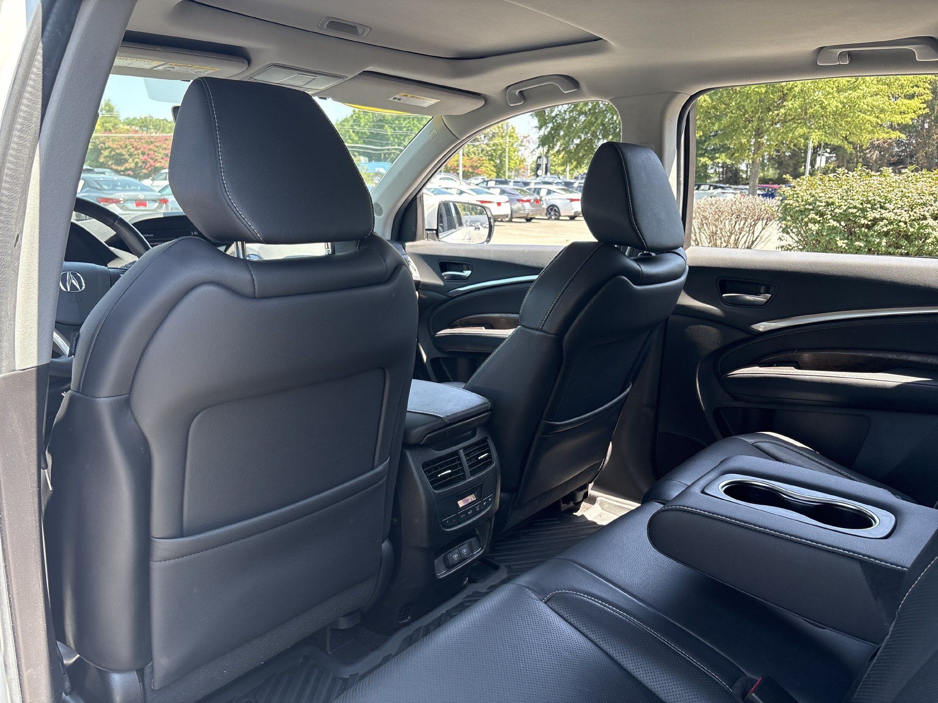 Used 2020 Acura MDX w/ Technology Package FWD image 15